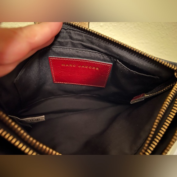 Marc Jacobs Burgundy Leather Crossbody Bag - Picture 8 of 16